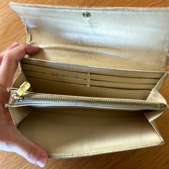 Authentic Louis Vuitton Damier Azur Sarah Wallet Worn Needs Some Love Project - Picture 11 of 14